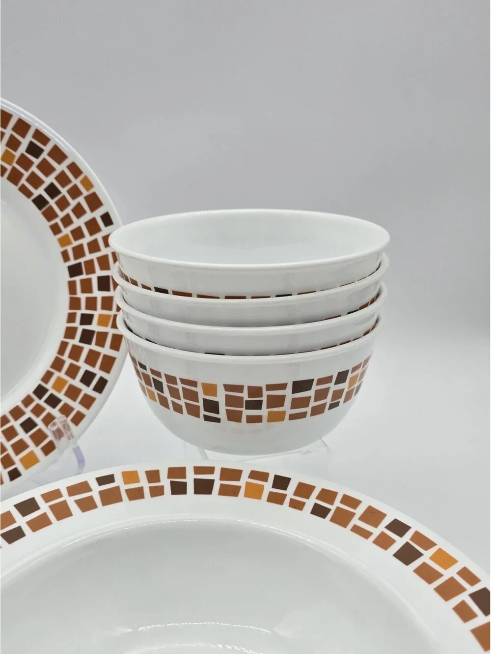 Corelle Precious Colours Amber Orange 16-Pc Dinnerware Set Made In USA 2013-2015